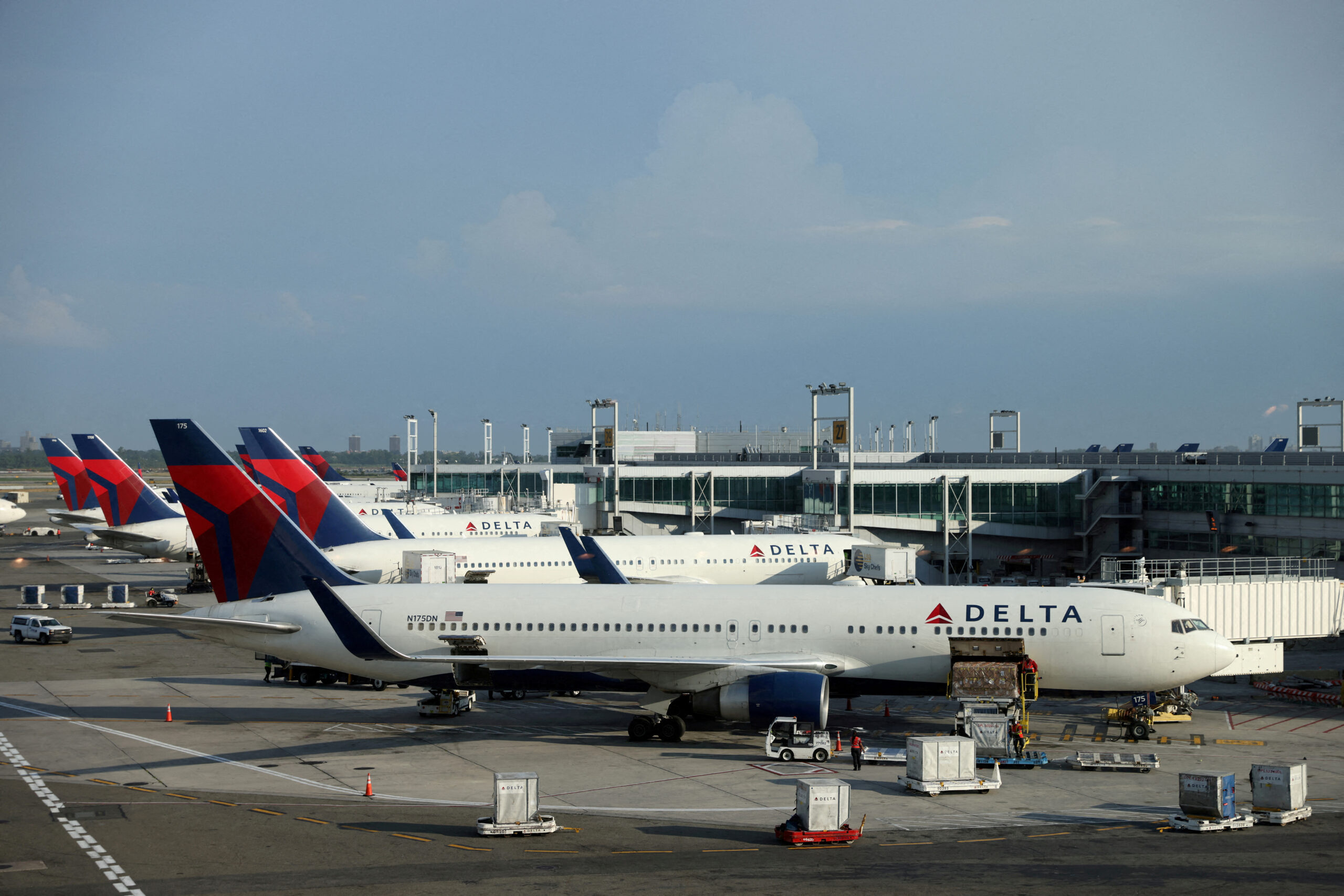 Delta’s CEO says the airline is on track to achieve record profits again, driven by strong demand for premium travel
